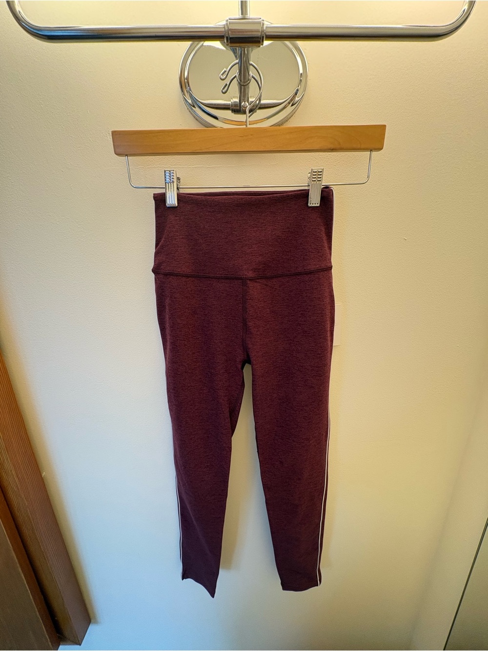 Beyond Yoga Ready Midi Legging — Midnight Burgundy Heather
